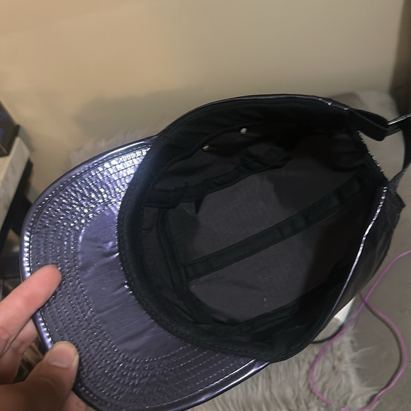 supreme rip stop shiny material cap Women or smaller size - Picture 3 of 3